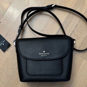 Kate Spade Leather Crossbody Purse Bag Pockets Front and Back NWT